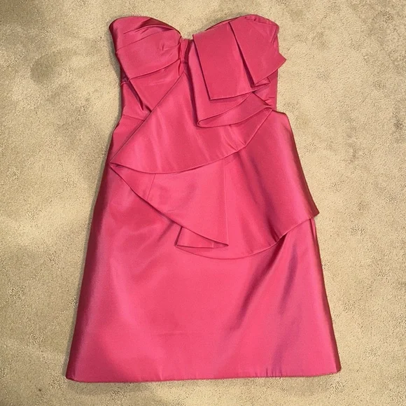 Oscar de la Renta Ruffle Bow Strapless Silk Dress - Picture 2 of 8